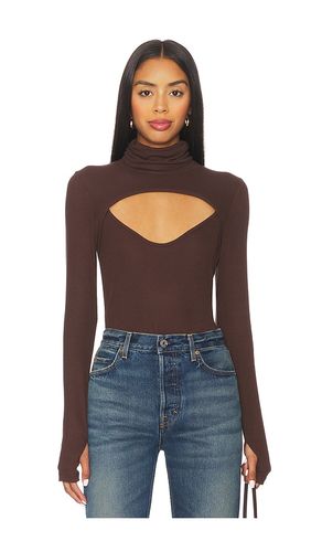 Cade Long Sleeve Top Turtle Neck Top in Brown. - size L (also in M, S, XL, XS) - Michael Lauren - Modalova