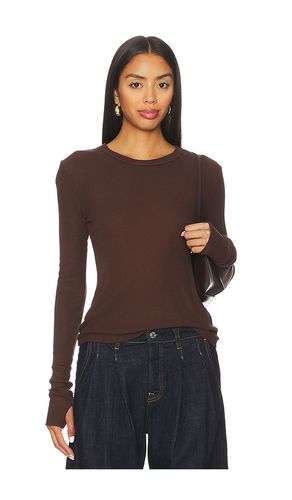 Axl Long Sleeve Crop Fitted Top in Brown. - size L (also in M, S, XL, XS) - Michael Lauren - Modalova