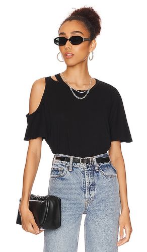 Verdugo Crew Neck Tee with Cutout in . Size L. Also in M, XL, XXL - Michael Lauren - Modalova