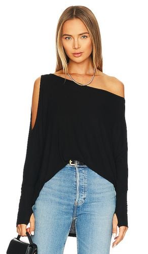 Top cold shoulder deuce oversized en color talla M en - Black. Talla M (también en S, XL, XS) - Michael Lauren - Modalova