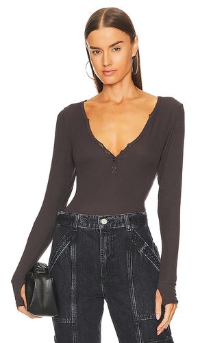 Tahoe Henley Top in Charcoal. - size M (also in L, S, XL) - Michael Lauren - Modalova