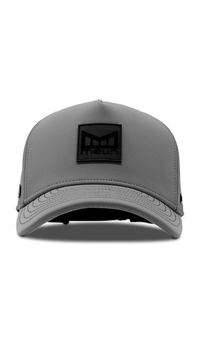Thermal Odyssey Stacked Infinite Cap in Grey. - size S (also in M/L, XL) - Melin - Modalova