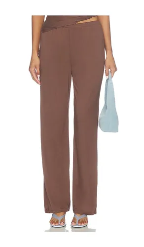 Ari Pants in . Size XS. Also in S, M, XL - MADISON THE LABEL - Modalova