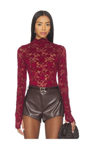 Junah Top in Burgundy. - size M (also in S, XS) - MADISON THE LABEL - Modalova