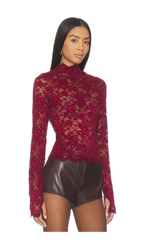 Junah Top in Burgundy. - size XS (also in S, M, L) - MADISON THE LABEL - Modalova