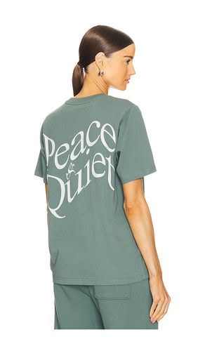 Camiseta warped en color verde salvia talla L en - Sage. Talla L (también en M, S, XL/1X - Museum of Peace and Quiet - Modalova