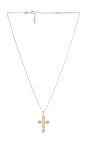 Cara Cross Necklace in Metallic - Natalie B Jewelry - Modalova