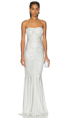 Vestido largo strapless shirred front fishtail en color blanco talla S en - White. Talla S (también en XS) - Norma Kamali - Modalova