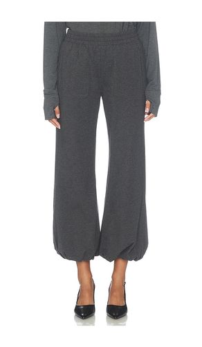 Boyfriend Puff Jog Pant in Grey. - size L (also in M, S, XL, XS) - Norma Kamali - Modalova