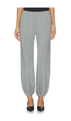 Boyfriend Puff Jog Pant in Grey. - size L (also in M, S, XL, XS, XXS) - Norma Kamali - Modalova
