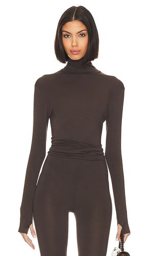 Slim Fit Long Sleeve Turtle Top in . Taglia L. Also in M, S, XL - Norma Kamali - Modalova