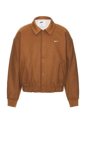 M Nk Solo Wool Varsity Jacket in Brown. - size L (also in M, S, XL) - Nike - Modalova