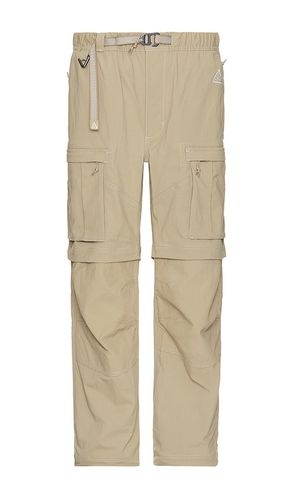 Cargo Pants in Cream. - size L (also in M, S, XL/1X) - Nike - Modalova