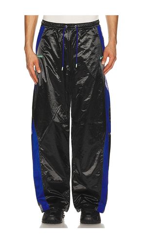 Woven Track Pant in Multi. - size XS (also in S, M, L, XL/1X, XXL/2X) - Nike - Modalova