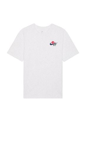 U Nsw M90 Sega Tee in Light Grey. - size L (also in M, S, XL) - Nike - Modalova