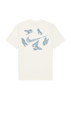 Nsw M90 Sustainability Tee in White. - size L (also in M, S, XL/1X, XS, XXL/2X) - Nike - Modalova