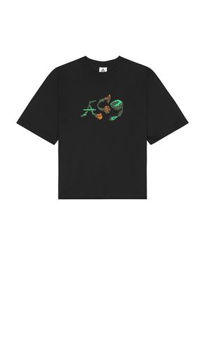 Nsw Acg Tee in . - size L (also in M, S, XL, XXL) - Nike - Modalova
