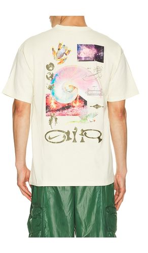 U Sportswear Tee LSE Prem Earth Day in Cream. - size XS (also in S, M, XXL/2X, L) - Nike - Modalova