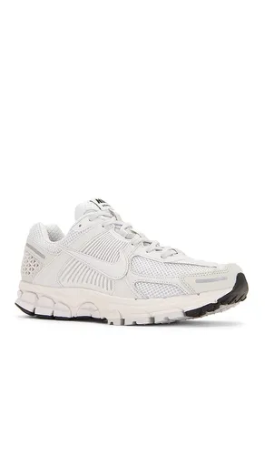 Zoom Vomero 5 Sp Sneakers in Vast Grey, Black. & in Grey. - size 10 (also in 13, 14, 7.5, 8, 8.5, 9) - Nike - Modalova