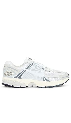Zoom Vomero 5 in Grey. - size 10.5 (also in 10, 7, 7.5, 8, 8.5, 9, 9.5) - Nike - Modalova