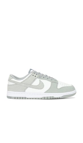 Dunk Low Retro Se in Grey. - size 10.5 (also in 12, 13, 14, 7, 8, 8.5, 9) - Nike - Modalova
