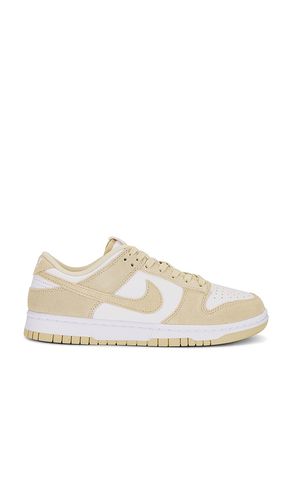 Dunk Low Retro SE in Yellow. - size 10 (also in 10.5, 11, 11.5, 12, 13, 14, 6, 6.5, 7, 7.5, 8, 8.5, 9, 9.5) - Nike - Modalova