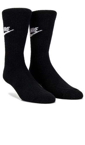 NK 3 Pack NSW Everyday Essential Crew Socks in . - size M (also in S) - Nike - Modalova