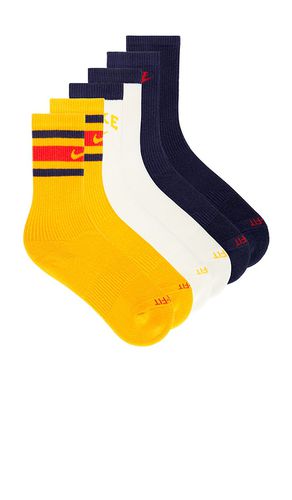 Everyday Plus Crew Socks in Yellow. - size L (also in M, S) - Nike - Modalova