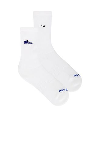 Everyday Plus Cushioned Crew Socks in White. - size L (also in M, S, XL/1X) - Nike - Modalova