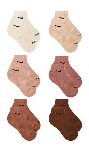 Training 6 Pack Ankle Socks in Brown. - size L (also in S, XL) - Nike - Modalova