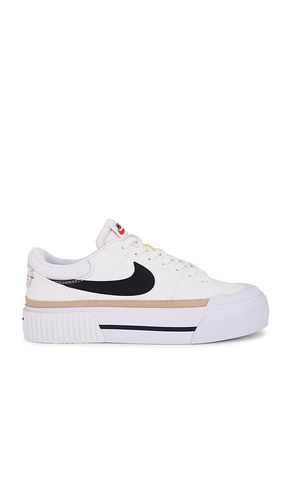 Court Legacy Lift Sneakers in White. - size 10 (also in 6, 7, 7.5, 8.5, 9, 9.5) - Nike - Modalova