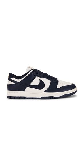 Dunk Low Sneakers in Navy. - size 5 (also in 5.5, 6, 6.5, 7, 7.5, 8, 8.5, 9, 9.5) - Nike - Modalova