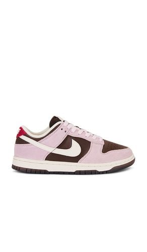 Dunk Low Sneakers in Pink. - size 10 (also in 6.5, 7, 7.5, 8, 8.5, 9, 9.5) - Nike - Modalova