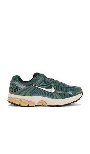 Zoom Vomero 5 Sneaker in Dark Green. - size 10 (also in 10.5, 11, 5, 5.5, 6, 6.5, 7, 7.5, 8, 8.5, 9, 9.5) - Nike - Modalova