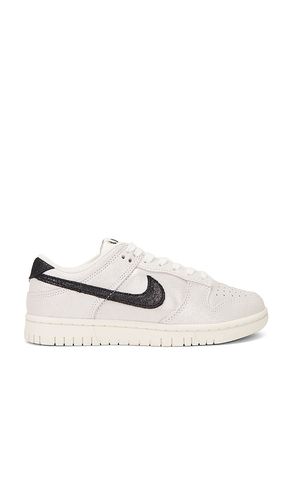 Dunk Low Se Sneaker in White. - size 6.5 (also in 7) - Nike - Modalova