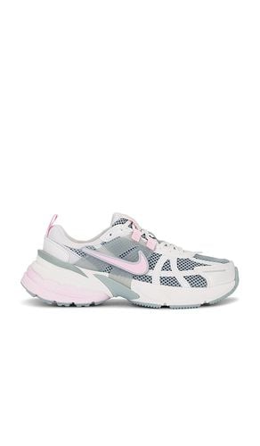 V2k Run Sneaker in Grey,Rose. - size 10 (also in 10.5, 11, 12, 6, 6.5, 7, 7.5, 8, 8.5, 9, 9.5) - Nike - Modalova