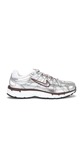 P-6000 Sneaker in White. - size 11 (also in 8) - Nike - Modalova