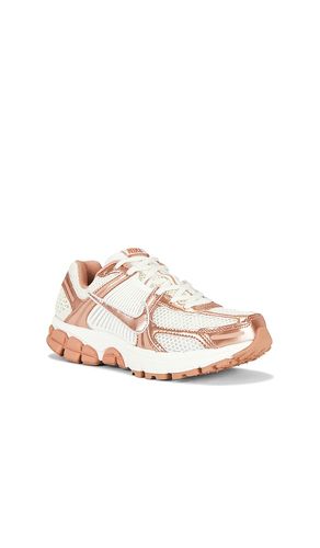 Zoom Vomero 5 NA36 Sneaker in White,Rose. - size 5 (also in 5.5, 6, 6.5, 7, 8) - Nike - Modalova