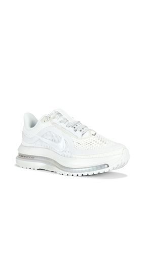 Pegasus Premium ESS Sneaker in White. - size 5 (also in 7, 8, 9) - Nike - Modalova