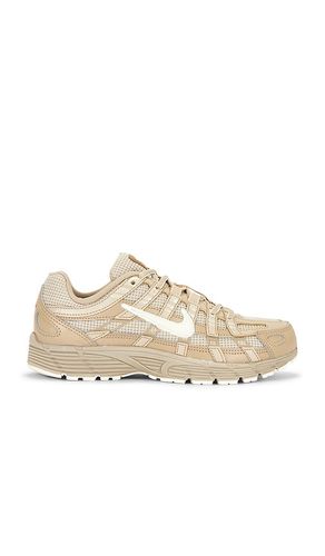 P-6000 Sneaker in Beige. - size 10 (also in 10.5, 11, 5, 5.5, 6, 6.5, 7, 7.5, 8, 8.5, 9, 9.5) - Nike - Modalova