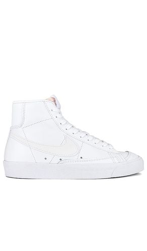 Blazer Mid '77 Vintage Sneaker in . - size 9.5 (also in 9) - Nike - Modalova