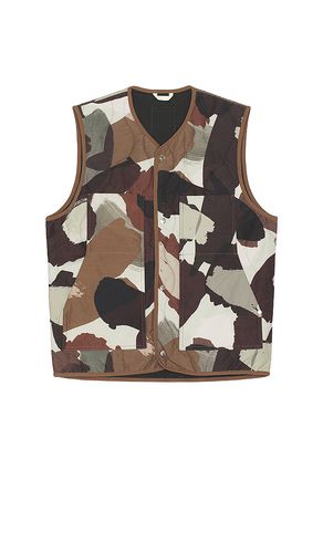 Peter Camo Nylon Insulated Vest in Brown. - size L (also in S, XL/1X) - Norse Projects - Modalova