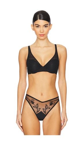 Pretty Smooth Bra in . - size 32C (also in 32D, 34C, 34D, 36C) - Natori - Modalova