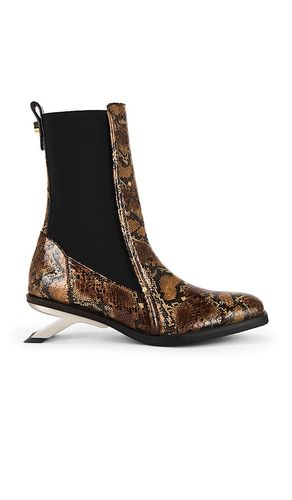 Chelsea Boot in Brown. - size 6 (also in 7, 8, 9) - Nora Lozza - Modalova