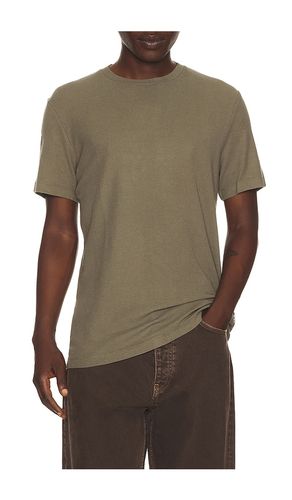 Clive Tee in . Size S. Also in M, L, XL/1X, XXL/2X - NN07 - Modalova