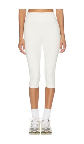 X REVOLVE Matte 17 Inch Crop Pants in . Size M. Also in S - NikeSKIMS - Modalova