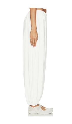 Stretch Knit Harem Pants in . Size L. Also in M, XL - NikeSKIMS - Modalova