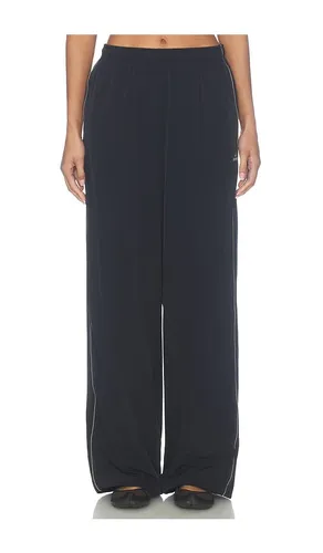 Pant in Black. - size L (also in M, S, XS) - NikeSKIMS - Modalova