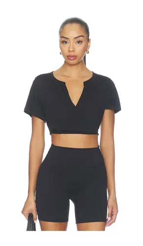 Crop Shortsleeve Top in . Size L. Also in M, S, XL, XS - NikeSKIMS - Modalova