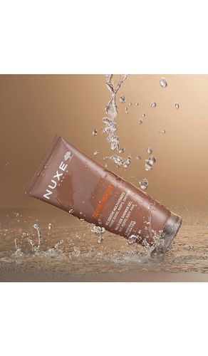 Men boost multi-use shower gel in color beauty: na size all - Nuxe - Modalova